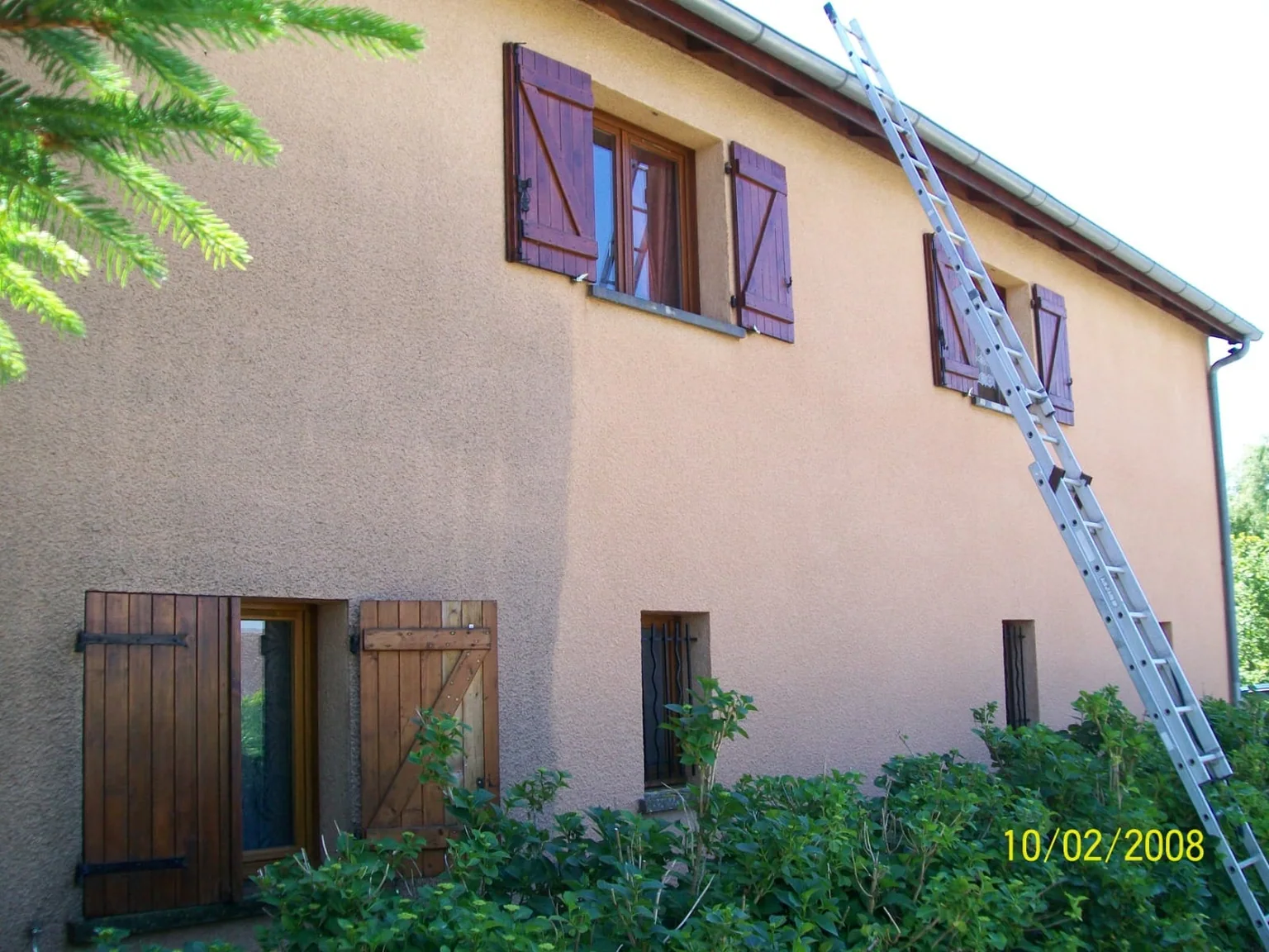 Après : Retrouver une façade nette et entretenue.